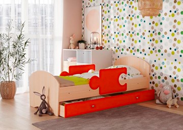 Кровать детская с бортиками и ящиком Мозайка, корпус Млечный дуб/фасад Оранжевый (ламели) в Пскове