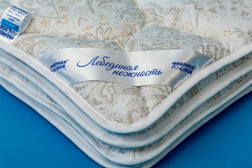 Одеяло всесезонное полутороспальное Лебединая нежность в Пскове - предосмотр 1